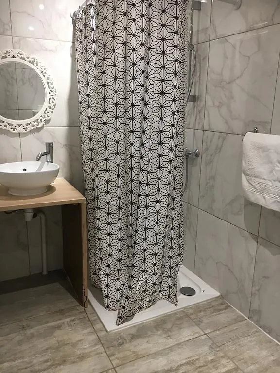 Hotell Maubeuge Gare Du Nord 2*